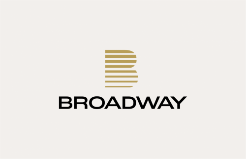 Broadway-Mall_02_Right
